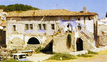 Çeşme building from the Greek book Erithrea (M. Koromila - Th. Kontora)