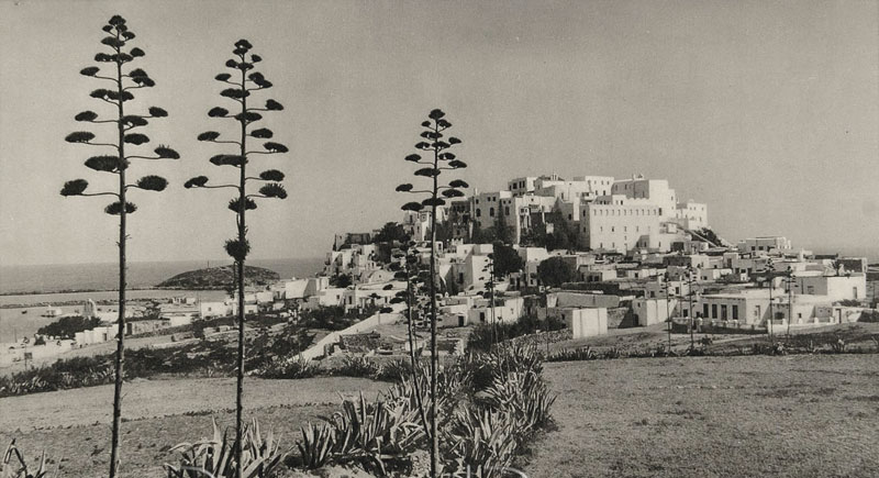 1937, Castro of Naxos viewed from inland